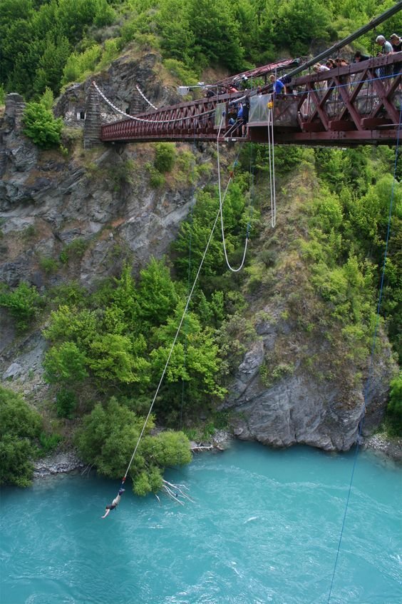 Bungee Jumping